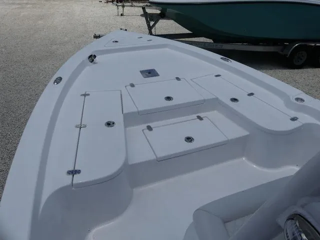 Slide: The Image of Blazer Bay 2200 Fisherman 2026 - 12