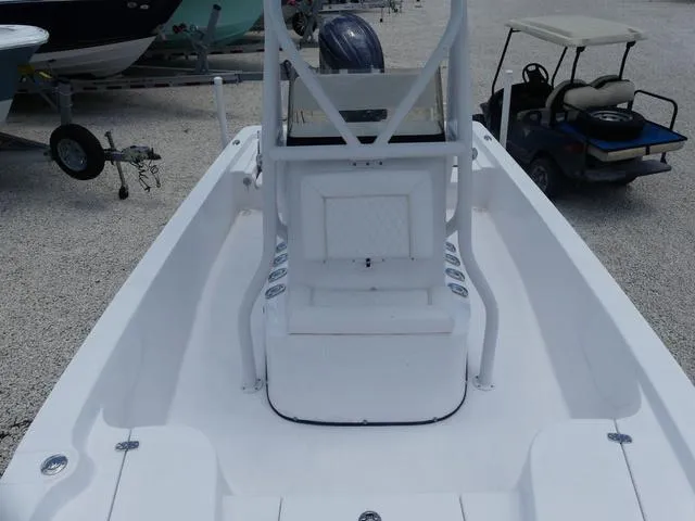 Slide: The Image of Blazer Bay 2200 Fisherman 2026 - 15