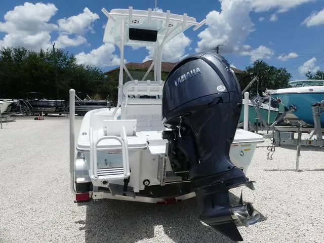 Slide: The Image of Blazer Bay 2200 Fisherman 2026 - 8