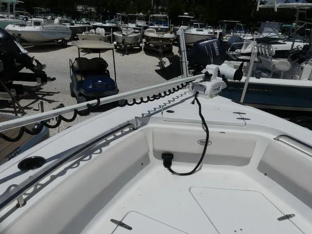 Slide: The Image of Sea Hunt Ultra 239 SE 2021 - 11