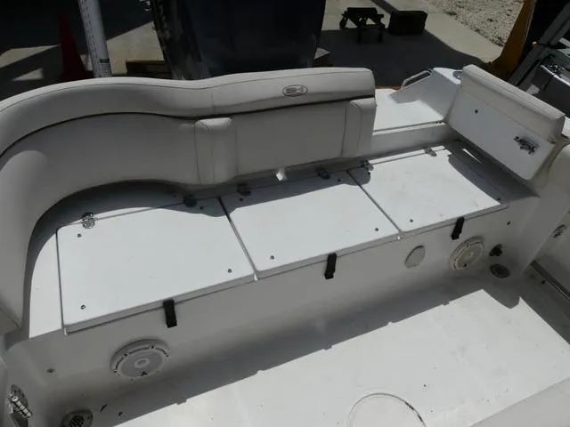 Slide: The Image of Sea Hunt Ultra 239 SE 2021 - 16