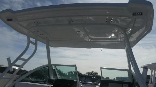 Slide: The Image of Blackfin 252 DC 2026 - 14