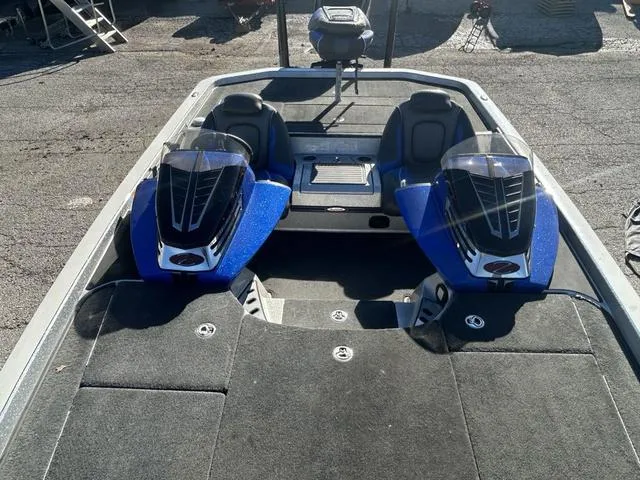 Slide: The Image of Ranger Z521 Comanche 2017 - 9