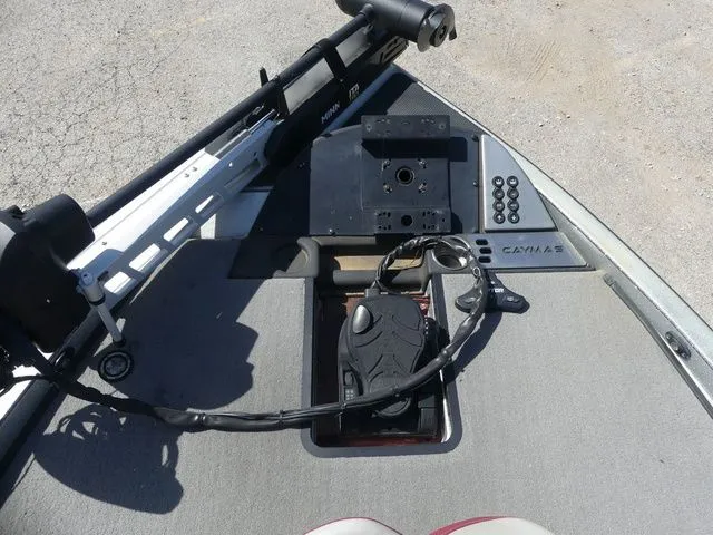 Slide: The Image of Caymas CX 21 PRO 2020 - 11