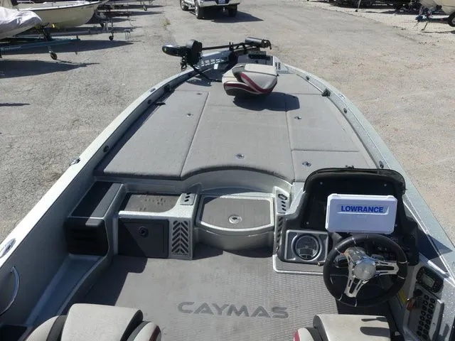 Slide: The Image of Caymas CX 21 PRO 2020 - 7