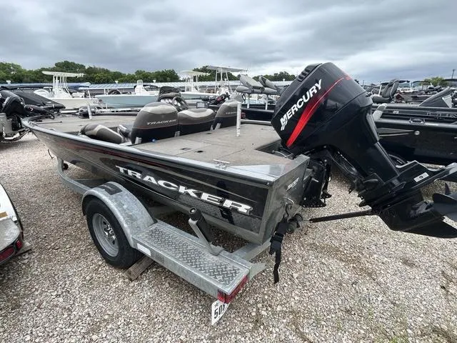 Slide: The Image of Tracker Tournament V-18 2004 - 4