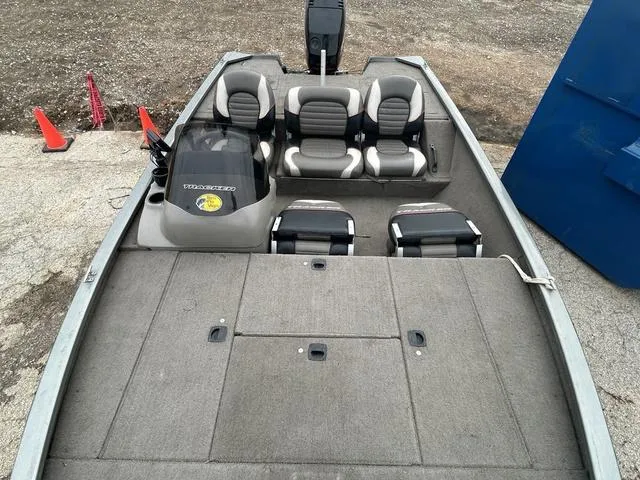 Slide: The Image of Tracker Tournament V-18 2004 - 9