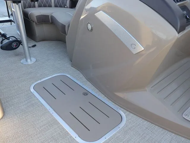 Slide: The Image of Bennington 22 GFB 2020 - 19