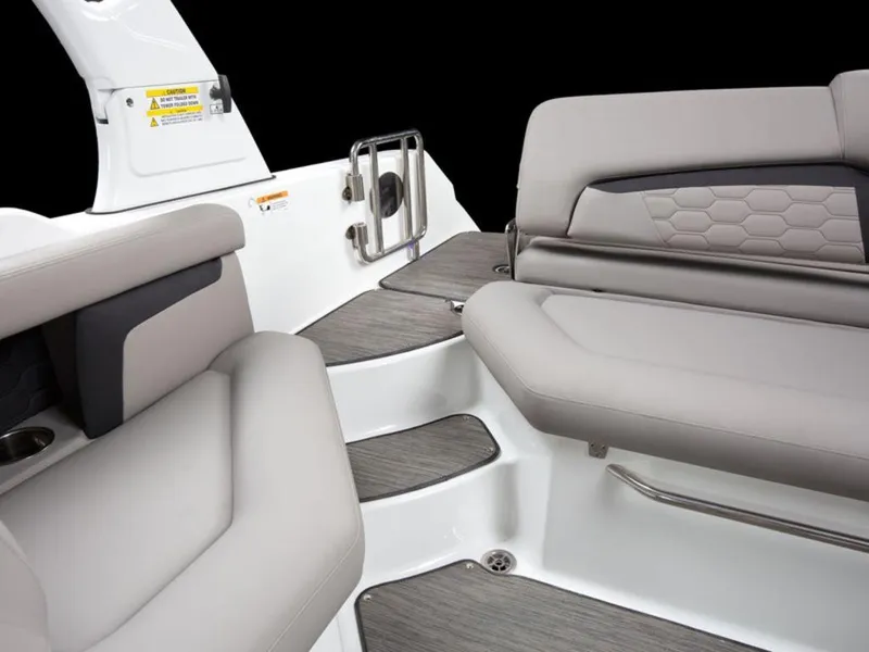 Slide: The Image of Four Winns HD3 2025 - 69