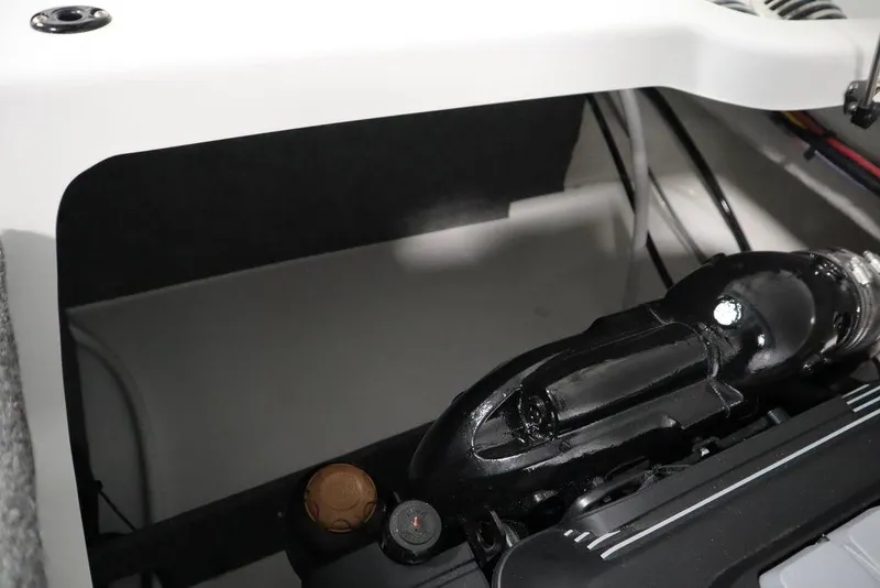 Slide: The Image of Four Winns H2 2025 - 54