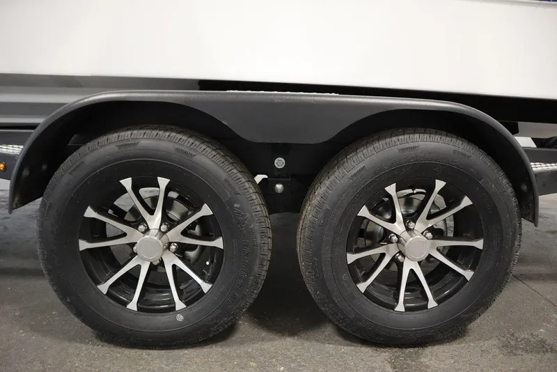 Slide: The Image of Four Winns H2 2025 - 59