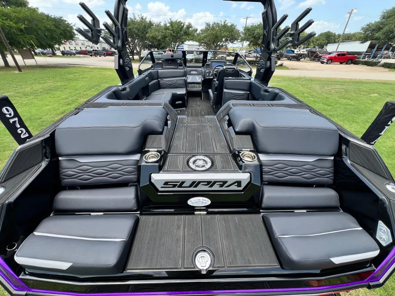 Slide: The Image of 2025 SUPRA SA 450 - Image 10 - 10