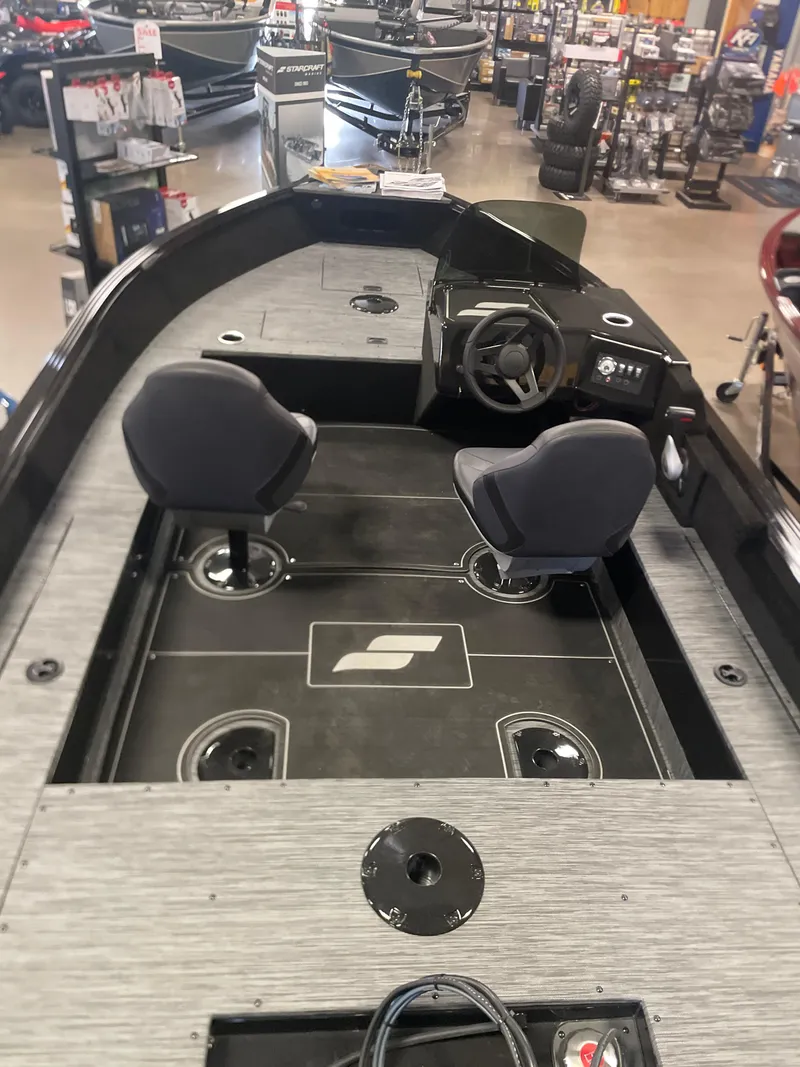 Slide: The Image of Starcraft STARFIRE 166 SC BLACKOUT 2025 - 8