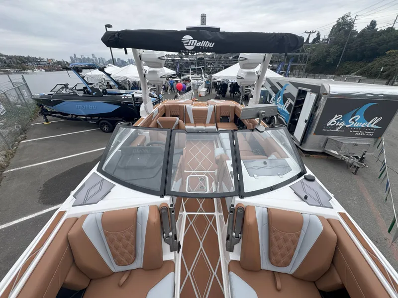 Slide: The Image of Malibu M242 2025 - 10