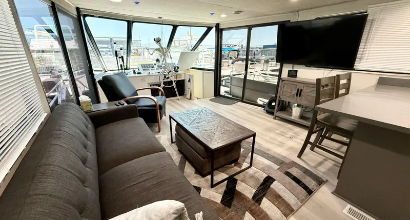 Slide: The Image of Luxurious interior of 1995 Skipperliner 52 Inter-Coastal Motor Yacht with modern furnishings. - 2