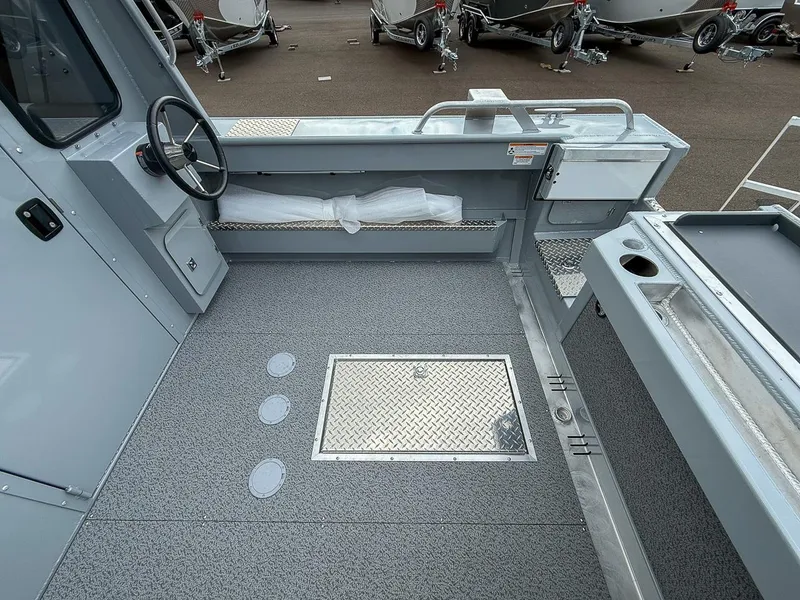 Slide: The Image of Hewescraft 210 Sea Runner ET HT 2025 - 18