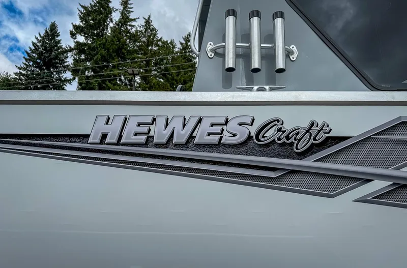 Slide: The Image of Hewescraft 210 Sea Runner ET HT 2025 - 27