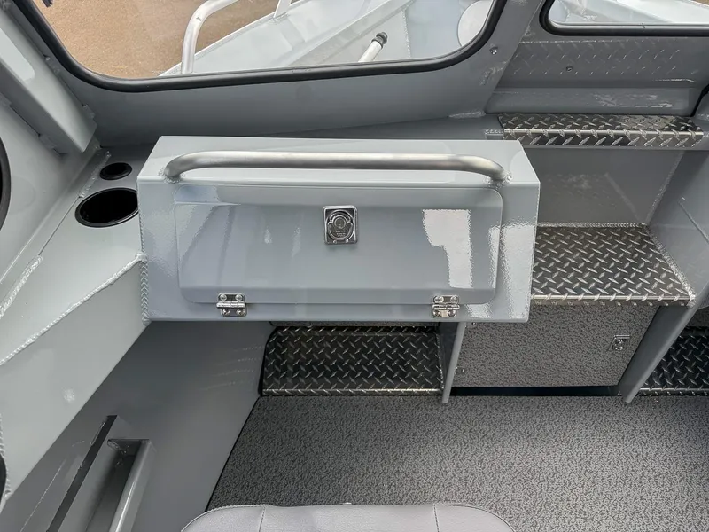 Slide: The Image of Hewescraft 210 Sea Runner ET HT 2026 - 12