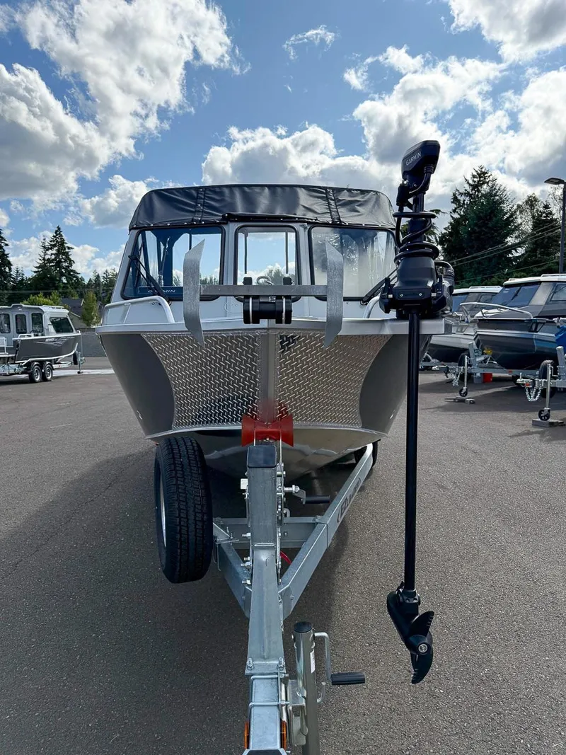 Slide: The Image of Hewescraft 200 PRO V ET 2026 - 13