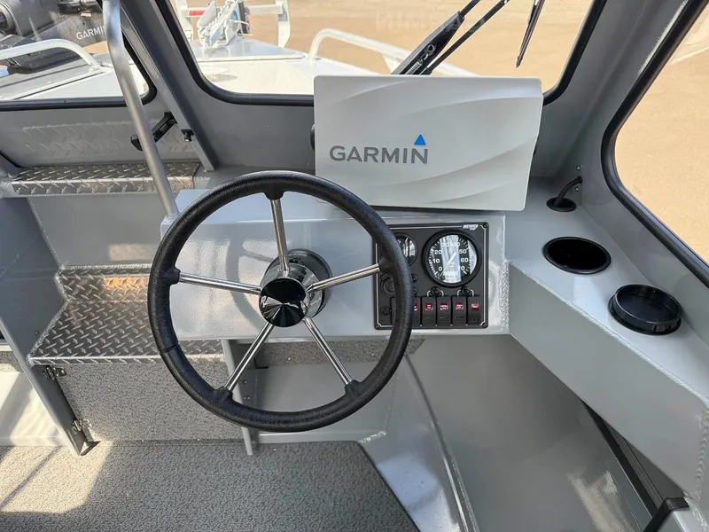 Slide: The Image of Hewescraft 200 PRO V ET 2026 - 14