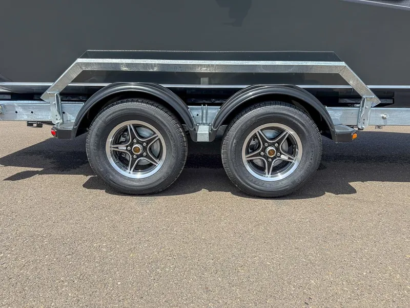 Slide: The Image of Hewescraft 200 PRO V ET 2026 - 21