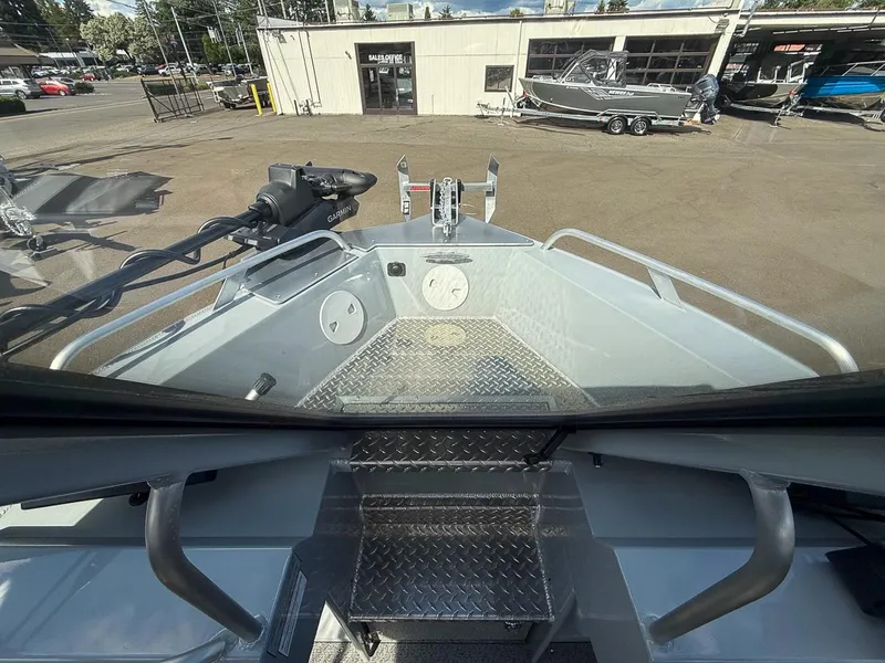 Slide: The Image of Hewescraft 200 PRO V ET 2026 - 9