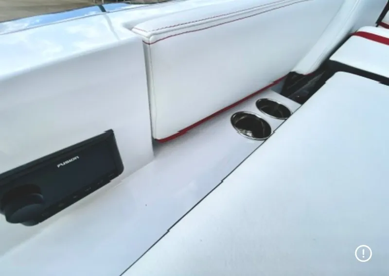 Slide: The Image of Cobalt R4 Surf 2025 - 58