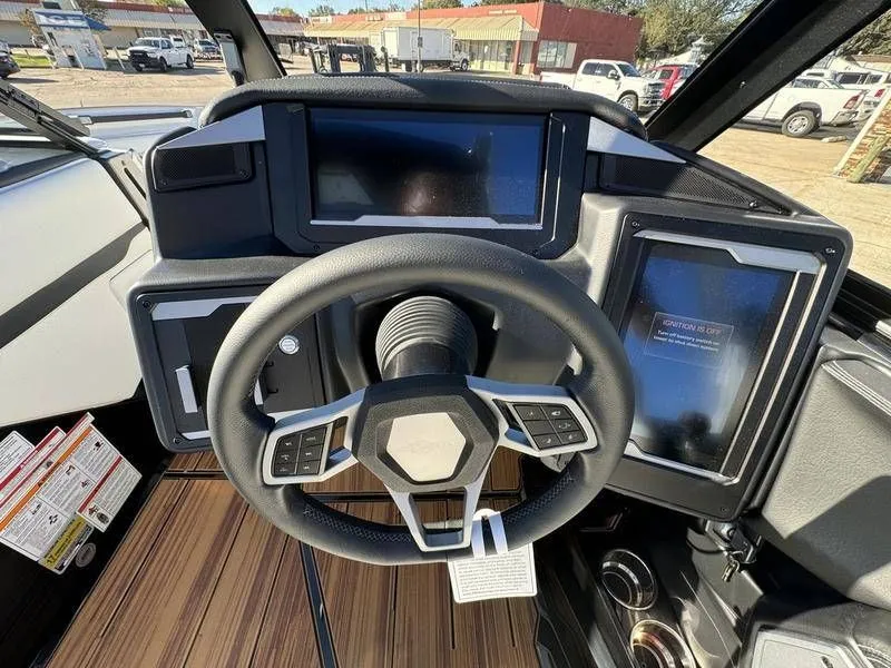 Slide: The Image of Supra SL 450 2025 - 17