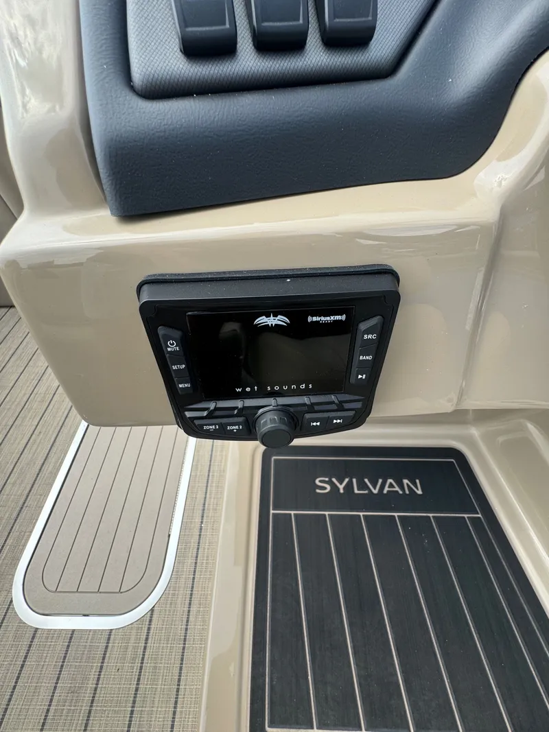 Slide: The Image of Sylvan L3 DLZ 2025 - 17