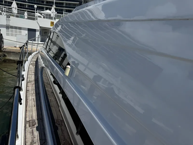 Slide: The Image of Azimut 54 1997 - 111