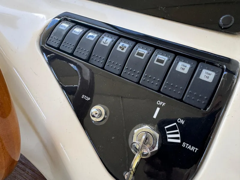 Slide: The Image of Azimut 54 1997 - 53