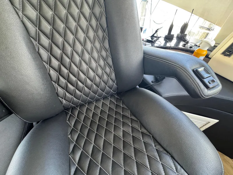 Slide: The Image of Azimut 54 1997 - 58