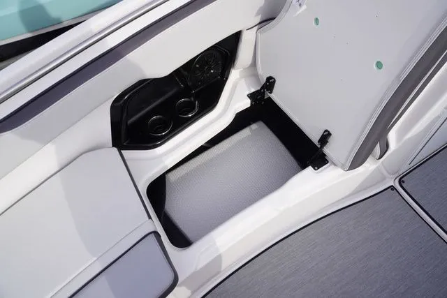 Slide: The Image of Yamaha SX250 2025 - 13