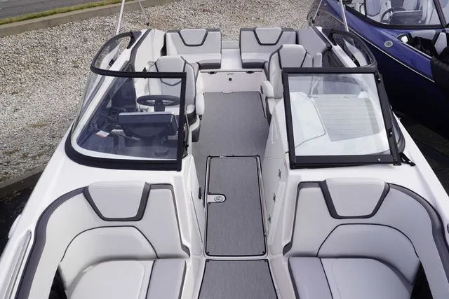 Slide: The Image of Yamaha SX250 2025 - 17