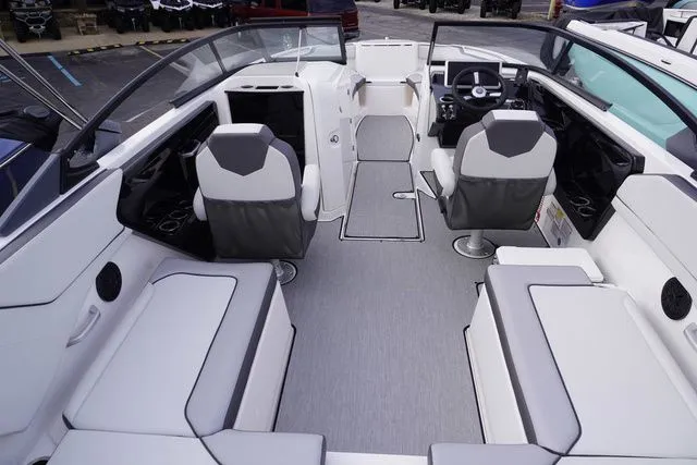 Slide: The Image of Yamaha SX250 2025 - 28