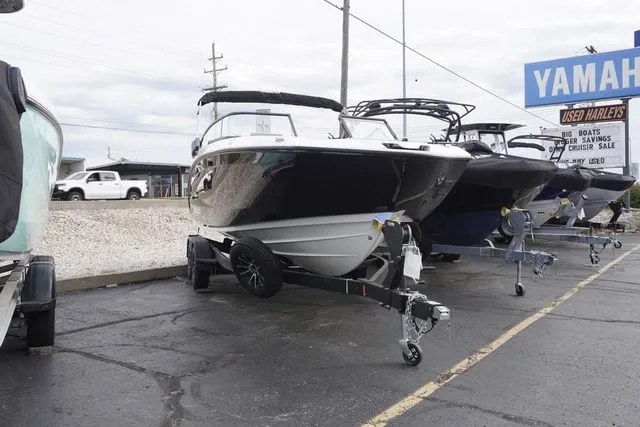 Slide: The Image of Yamaha SX250 2025 - 5