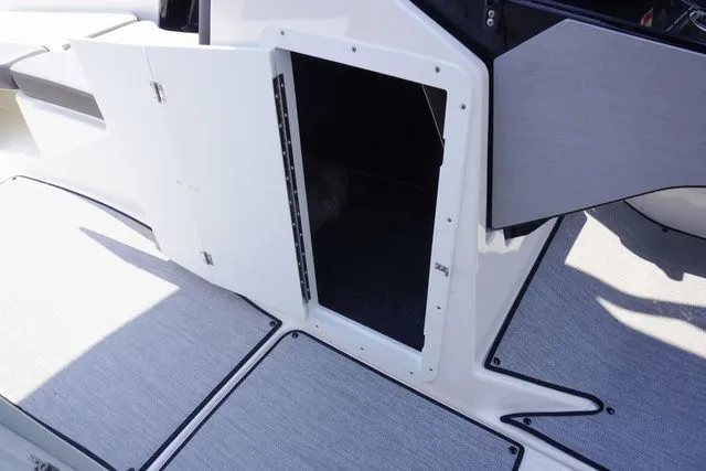 Slide: The Image of Yamaha AR250 2025 - 20