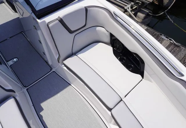 Slide: The Image of Yamaha AR250 2025 - 27