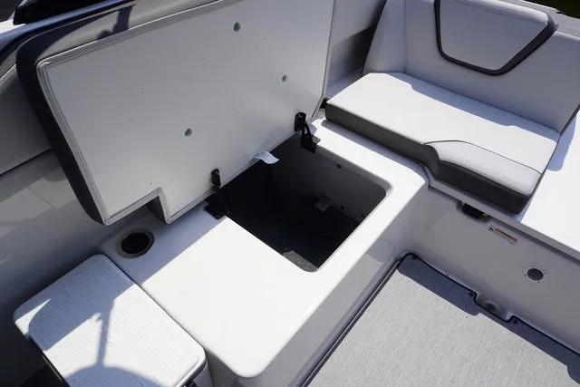 Slide: The Image of Yamaha AR250 2025 - 7