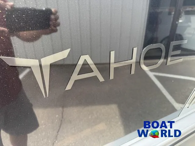 Slide: The Image of Tahoe LTZ 2385 Swingback (VRB) & Honda 4-Stroke EFI 2025 - 40