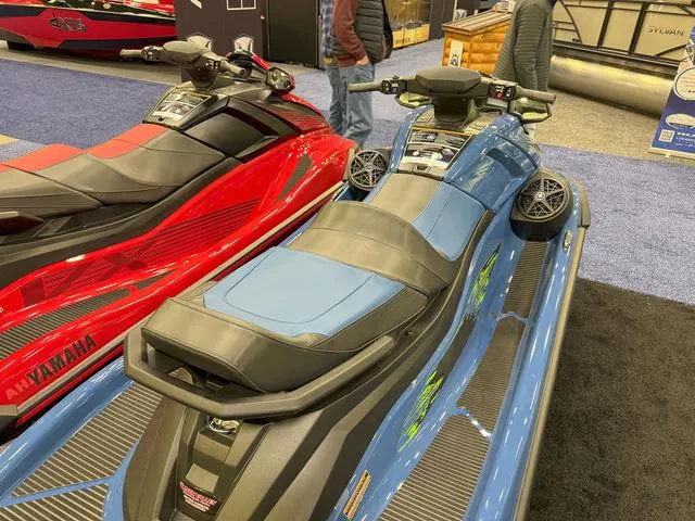 Slide: The Image of Yamaha VX Cruiser HO with Audio 2025 - 6