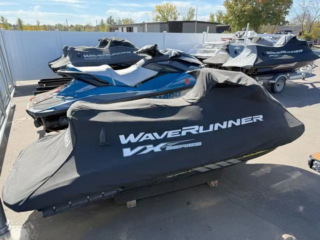 Slide: The Image of Yamaha VX Cruiser HO 2021 - 8