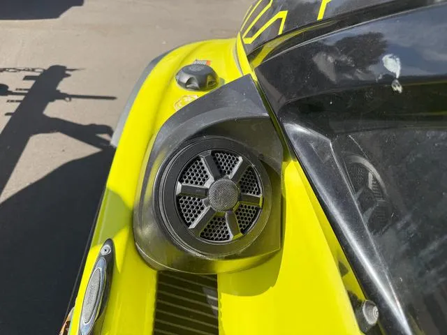 Slide: The Image of Yamaha VX Cruiser HO 2021 - 7