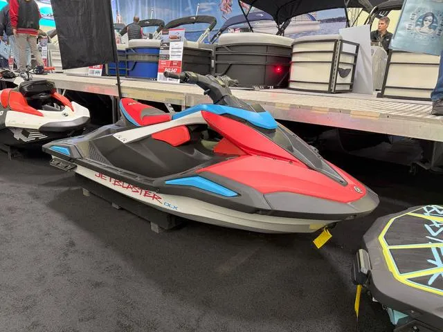 The Image of Yamaha JetBlaster DLX 2-Up 2025 - 1