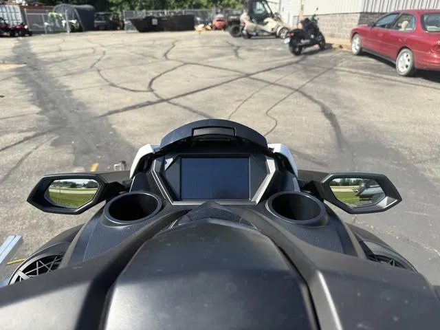 Slide: The Image of Yamaha FX SVHO 2025 - 13