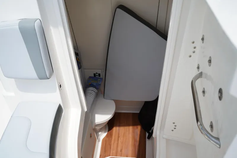 Slide: The Image of Robalo R300 Center Console 2026 - 50