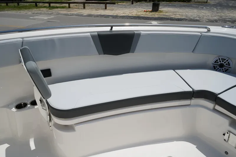 Slide: The Image of Robalo R300 Center Console 2026 - 52