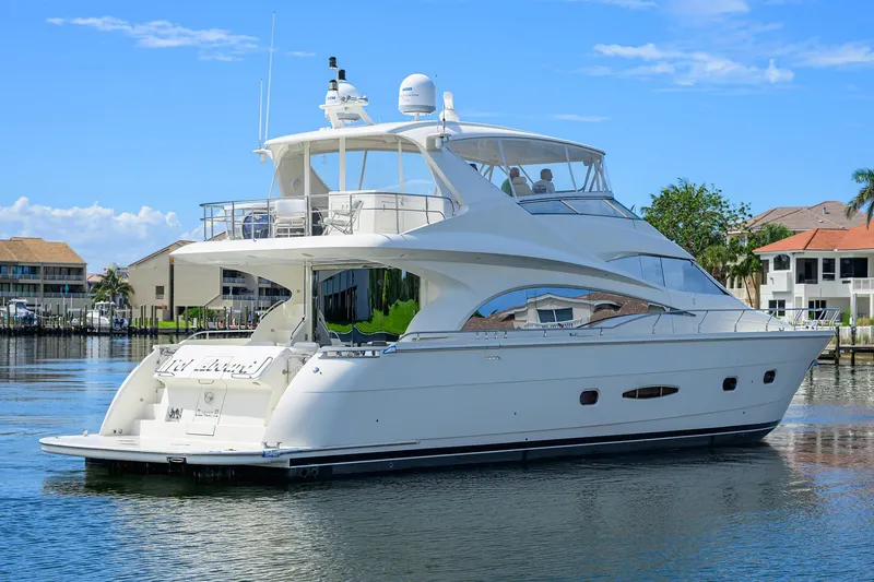 Slide: The Image of Marquis 65 MY 2005 - 58