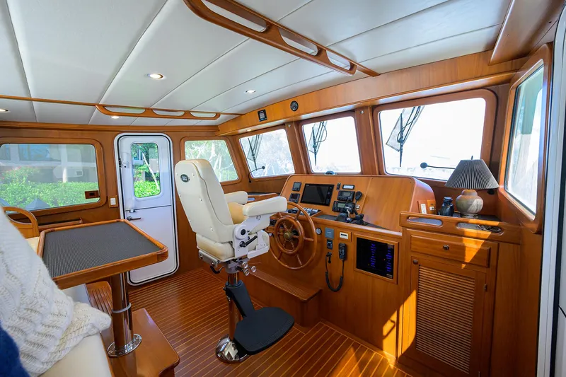 Slide: The Image of Pilothouse looking to port - 10