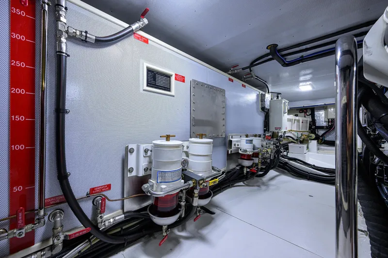 Slide: The Image of Fuel filters - 25